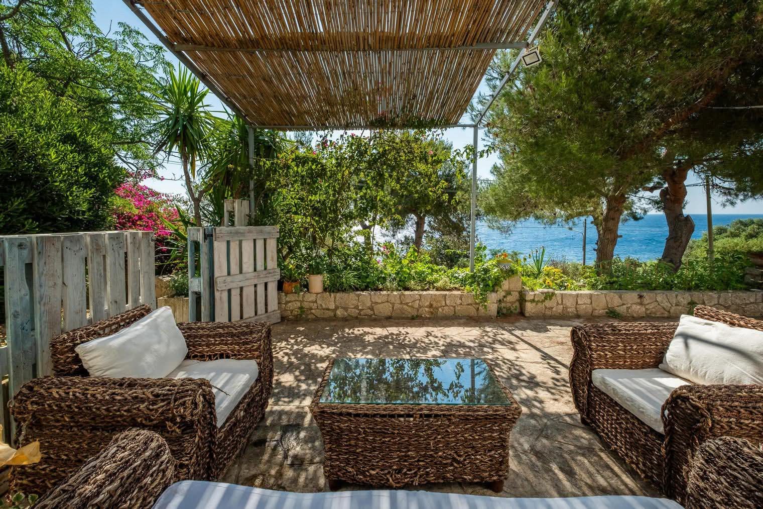 Il Sentiero terrace with sea view, Salento Puglia